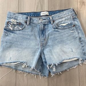 Abercrombie & Fitch boyfriend shorts Only worn a handful of times!
